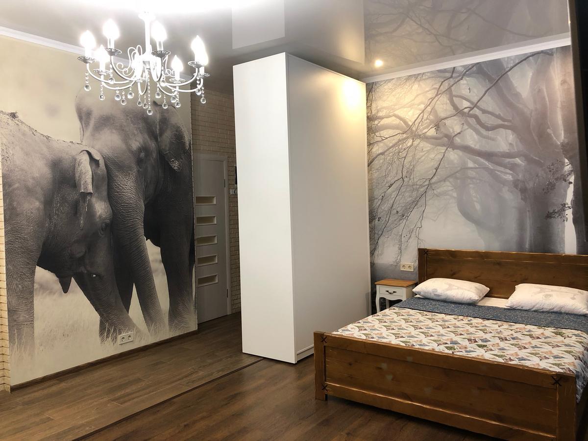 Zhemchuzhnie Apartments On Marselskaya Odessa Esterno foto